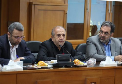 ذوب‌آهن اصفهان با تولید ریل، سرآمد بومی سازی در کشور است
