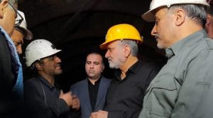 وزیر کار برای بررسی حادثه ریزش معدن وارد دامغان شد