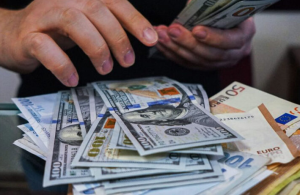 کاهش شفافیت بازار فولاد با ارز نیمایی