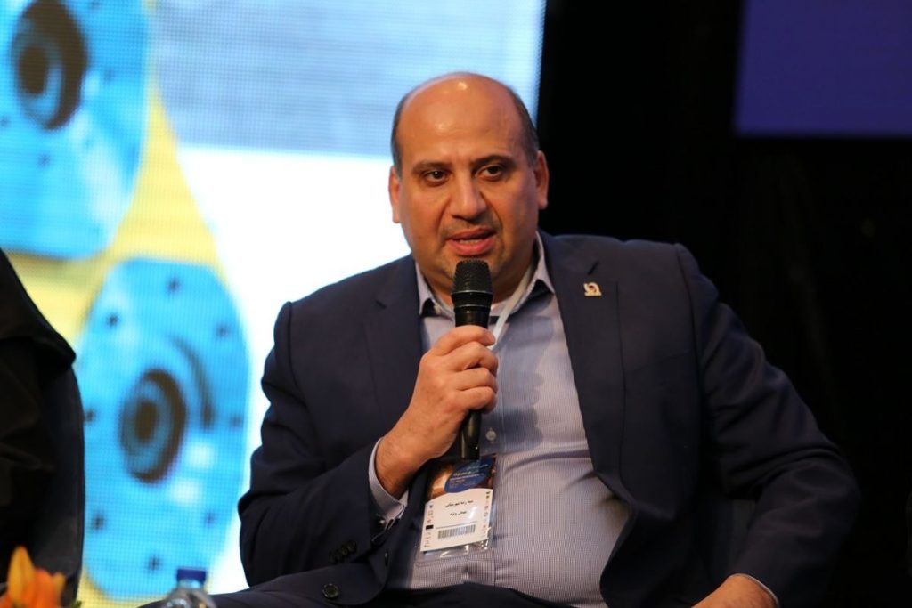 چوب حراج به فولاد ایران/ ۹ میلیارد دلار کالا بدون بازگشت یک دلار، از کشور خارج شد!
