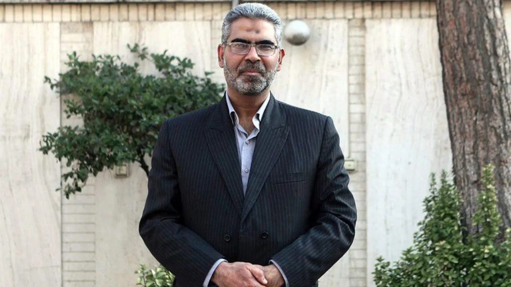 حسین صمصامی، نماینده تهران در مجلس در گفت‌وگو با «فولادنیوز»: ارائه ارز حاصل از صادرات با قیمت ارز ترجیحی ضرری برای صنعت فولاد ندارد
