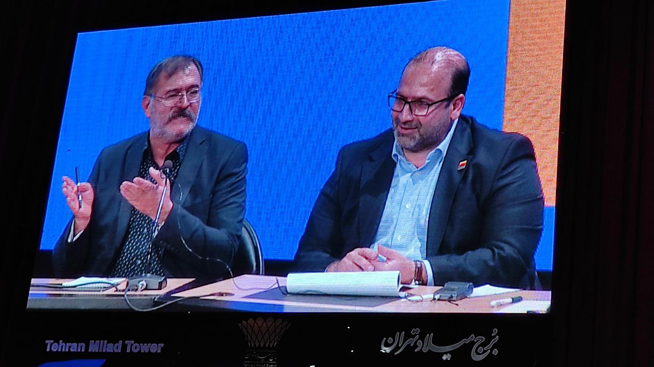 اردشیر افضلی، مدیرعامل ذوب‌آهن اصفهان: با این روش مدیریتی تا چند سال آینده کل شرکت‌ها و کارخانه‌‌های فولاد تعطیل می‌شوند