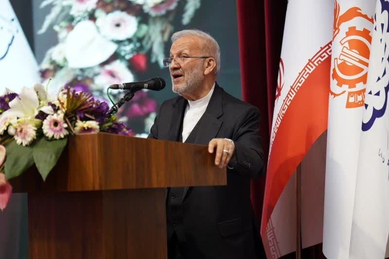 منوچهر متکی