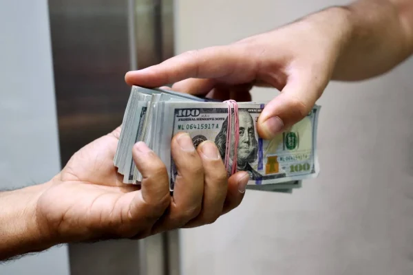 قیمت دلار توافقی امروز دوشنبه ۲۰ مهر ۱۴۰۵