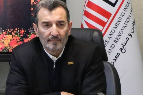رئیس هیأت عامل ایمیدرو خواستار شد: منابع حاصل از واگذاری‌ها به ایمیدرو بازگردد